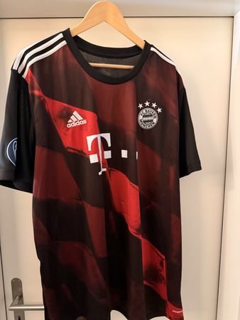 FC Bayern München Champions League Trikot