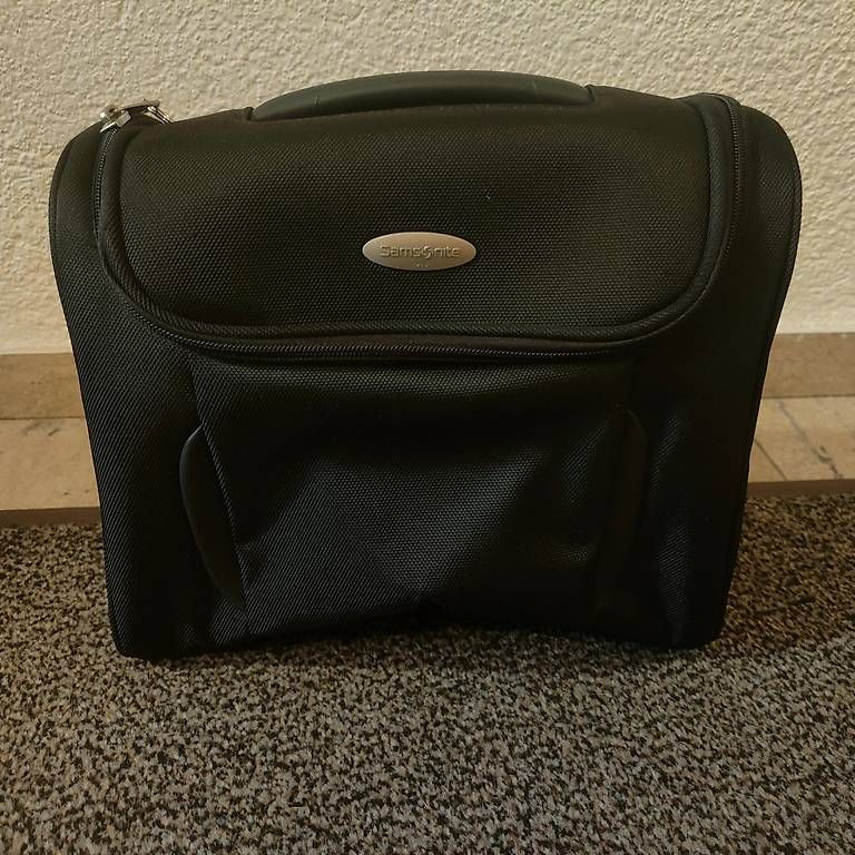 Trousses de maquillage: Beauty case Samsonite – D'occasion à Losone par hcm_jvn8