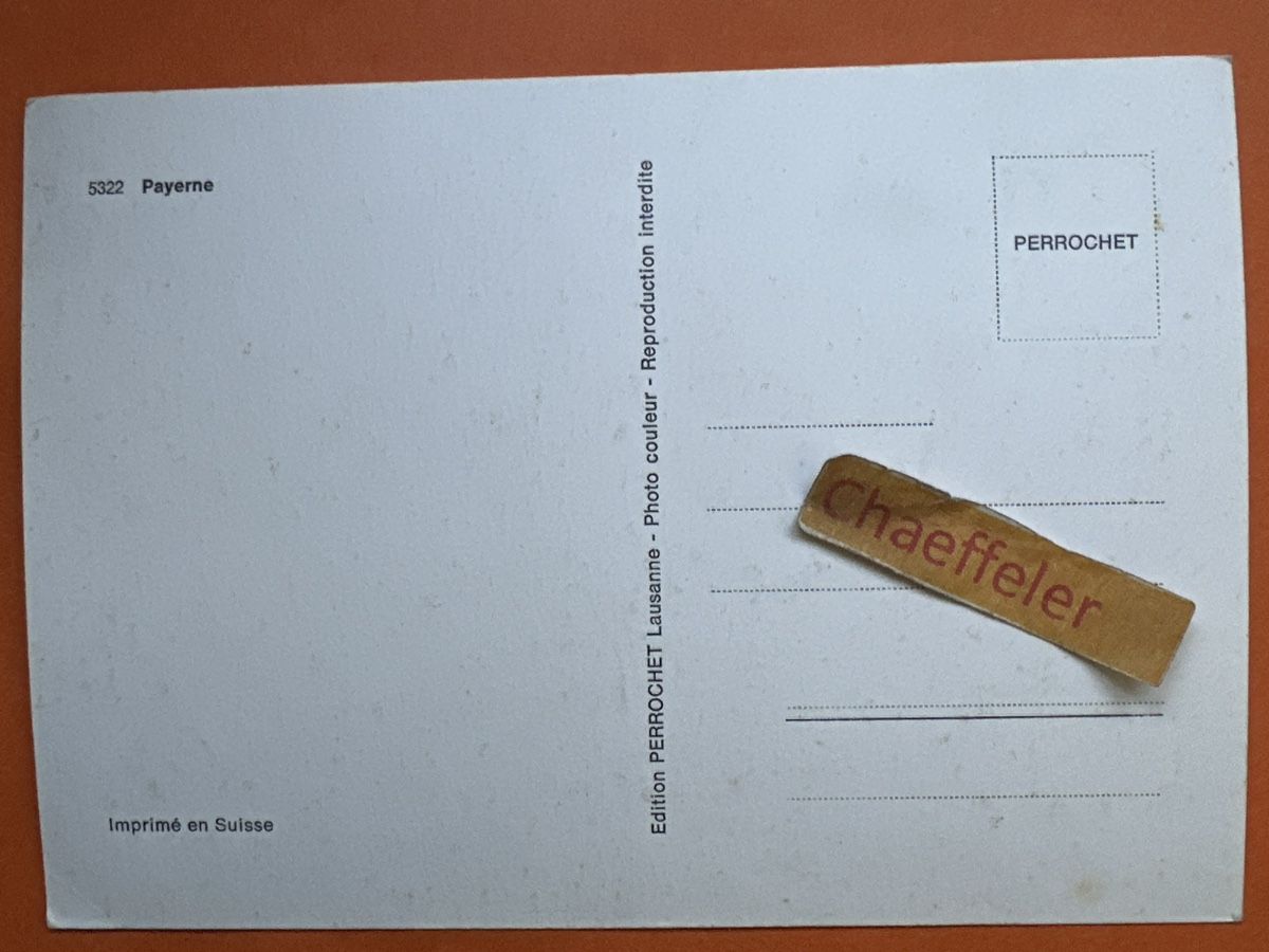 Cartes postales: Alte Ansichtskarte Payerne mit Flugzeug – D'occasion à Zürich par Chaeffeler 1