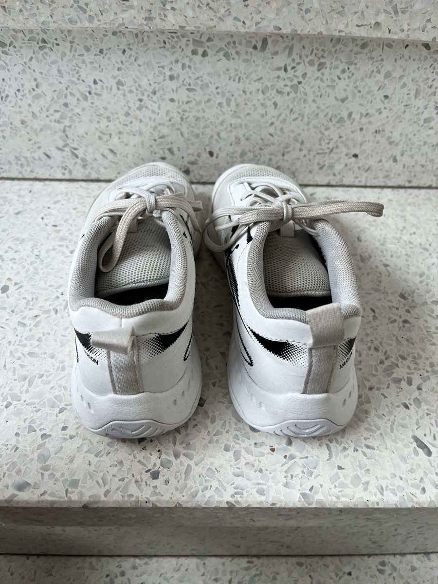 Scarpe per ragazzi: Hallenschuhe Puma Gr. 34.5 – Usato da Luzern venduto da Aldabema 3