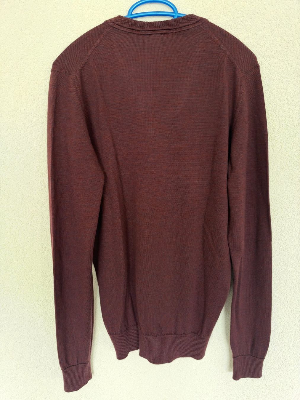Lacoste Pullover & Sweatshirts: Pull Lacoste col V bordeaux - Taille 3 / S – Gebraucht aus Fully von Avranville 3