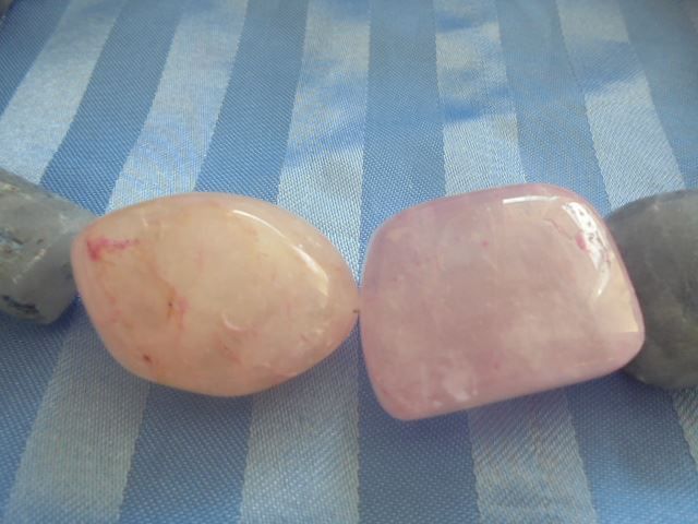 Catenine: Collier Lolite Sonnenstein + Rosenquarz – Usato da Hinwil venduto da Glasperlen 3