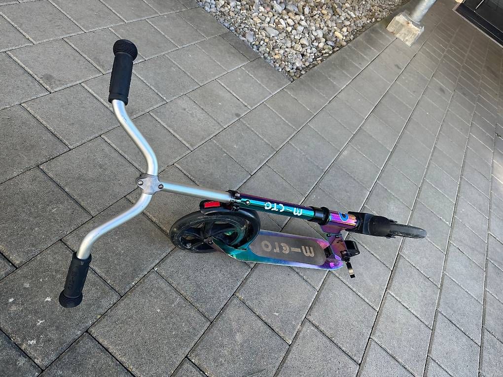 Micro Veicoli per bambini: Micro Scooter - Trottinett -Top Zustand – Usato da Rafz venduto da TB-81 4