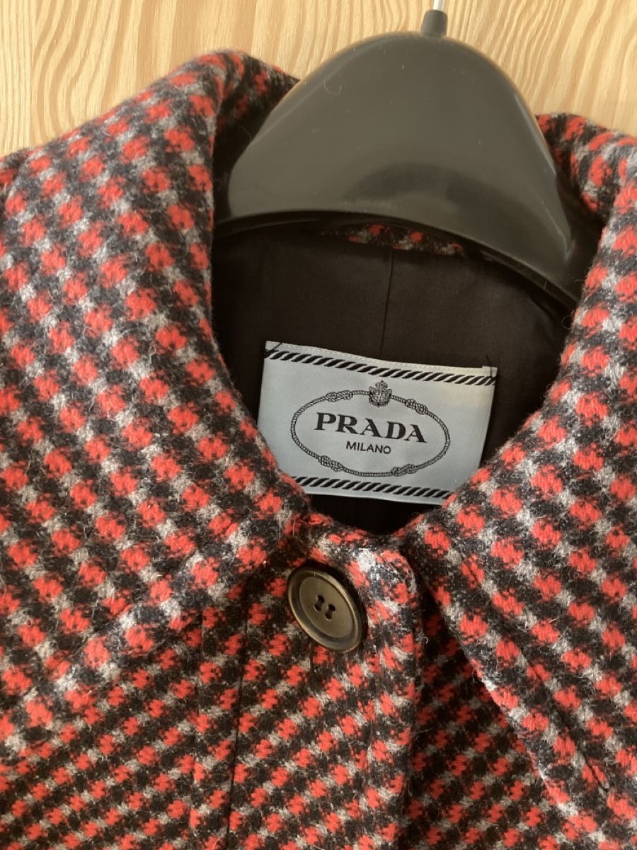Prada Cappotti: Prada Coat 40IT – Nuovo (secondo la descrizione) da Bern venduto da chi_l5tm 1