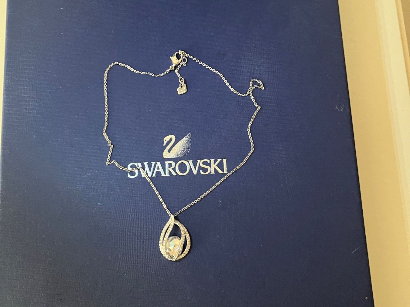 Swarovski Catenine: Swarovski kette neu und original – Nuovo (secondo la descrizione) da Kirchleerau venduto da Piroska05 2