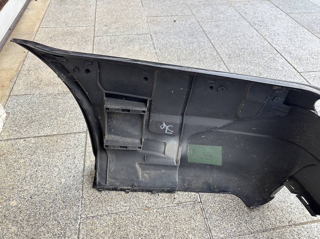 BMW Tutti pezzi di ricambio auto: BMW E36 M-Technik Stossstange original – Usato da Würenlos venduto da Daveness 3
