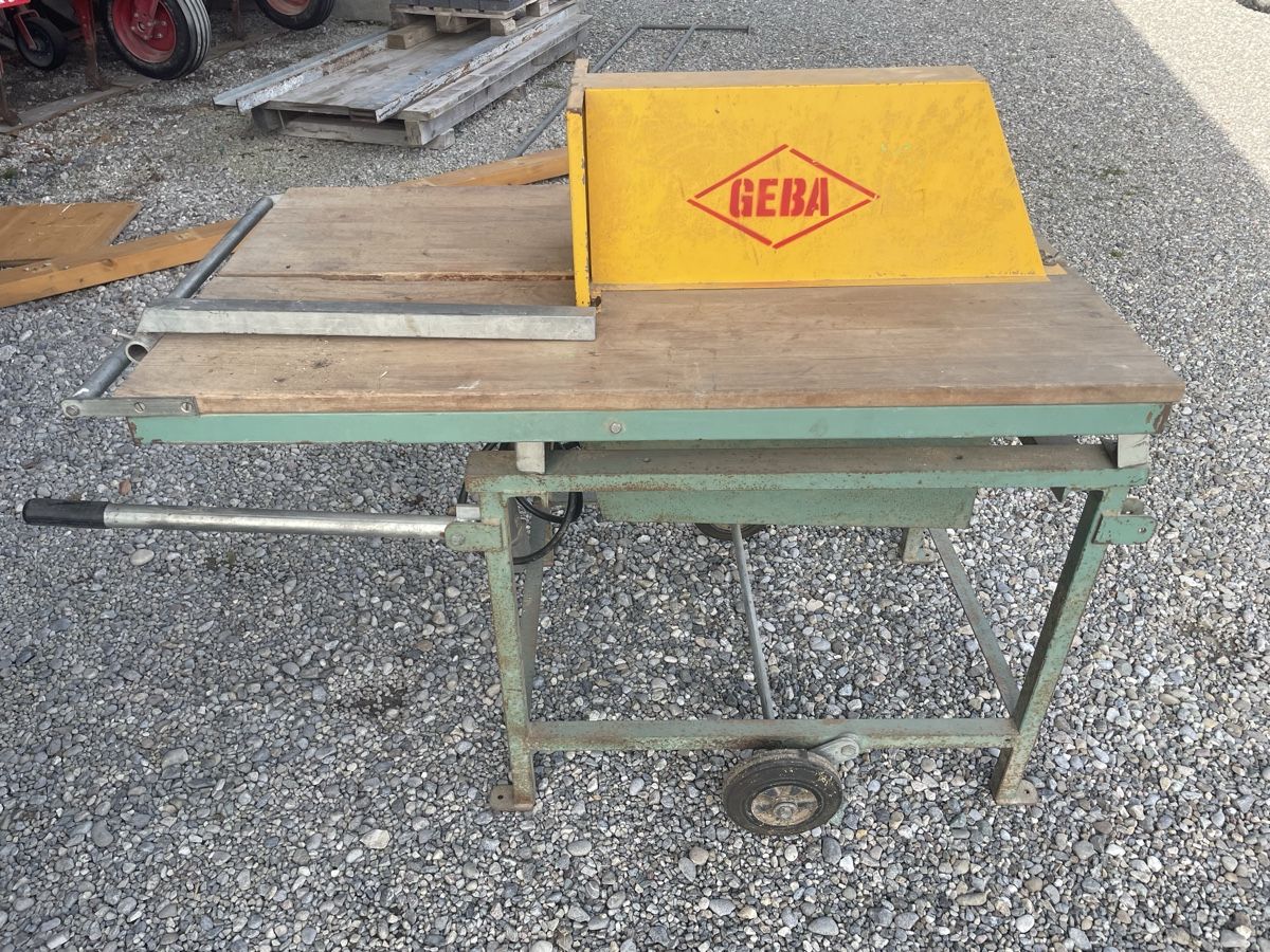 Geba Seghe: Holzfräse Geba – Usato da Leuggern venduto da Diesel01