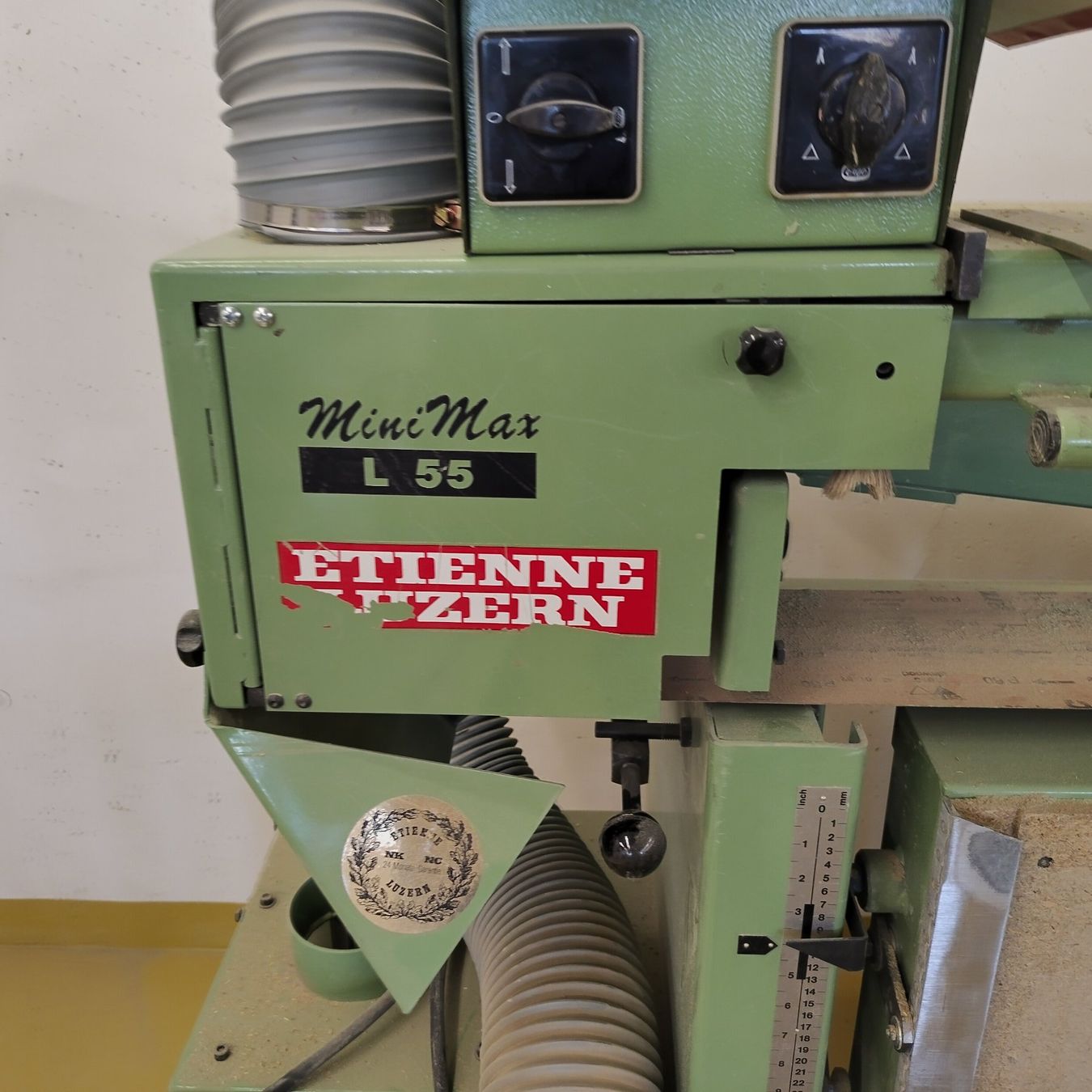 Smerigliatrici & Lucidatrici: Bandschleifmaschine Minimax L55 – Usato da Herisau venduto da kernbo 2