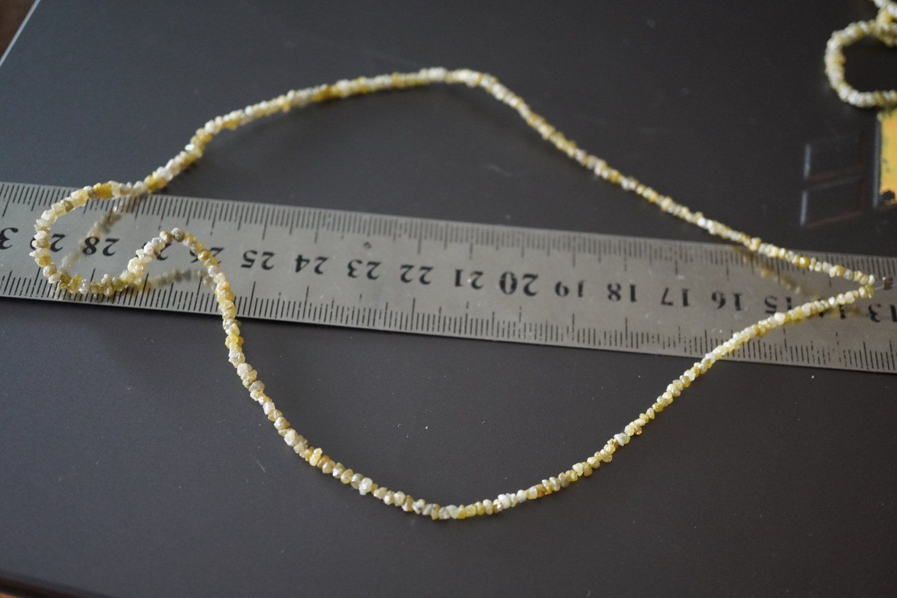 Pietre preziose: Diamanten Gelb  Strang   Farbig     ca 2,5mm – Nuovo e nell'imballaggio originale da Eschenbach SG venduto da topstone 9