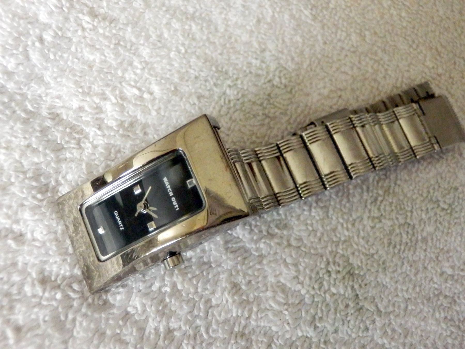 Montres: Watch Outi, Quartz, 19 x 33mm, Damen – D'occasion à Ueberstorf par dinbau 3