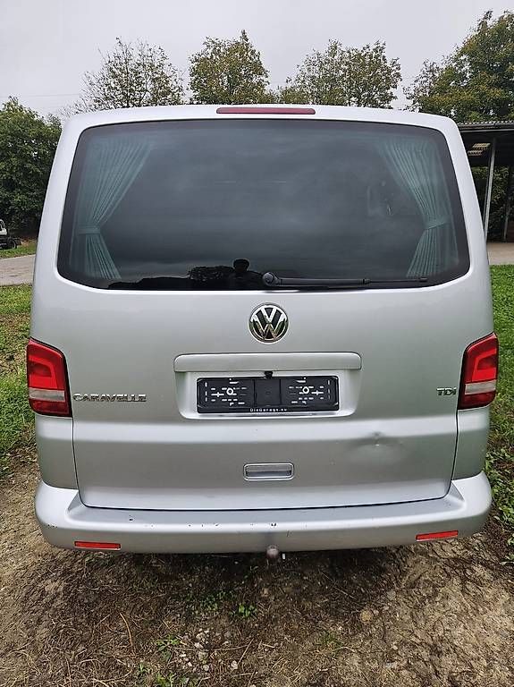 VW Veicoli da campeggio: VW T5 Caravelle – Usato da Bischofszell venduto da and_yk2w 2