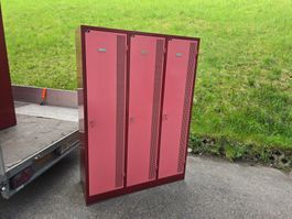 3er Garderobenschrank Metall mit Schlüssel 135x50cm H: 191cm