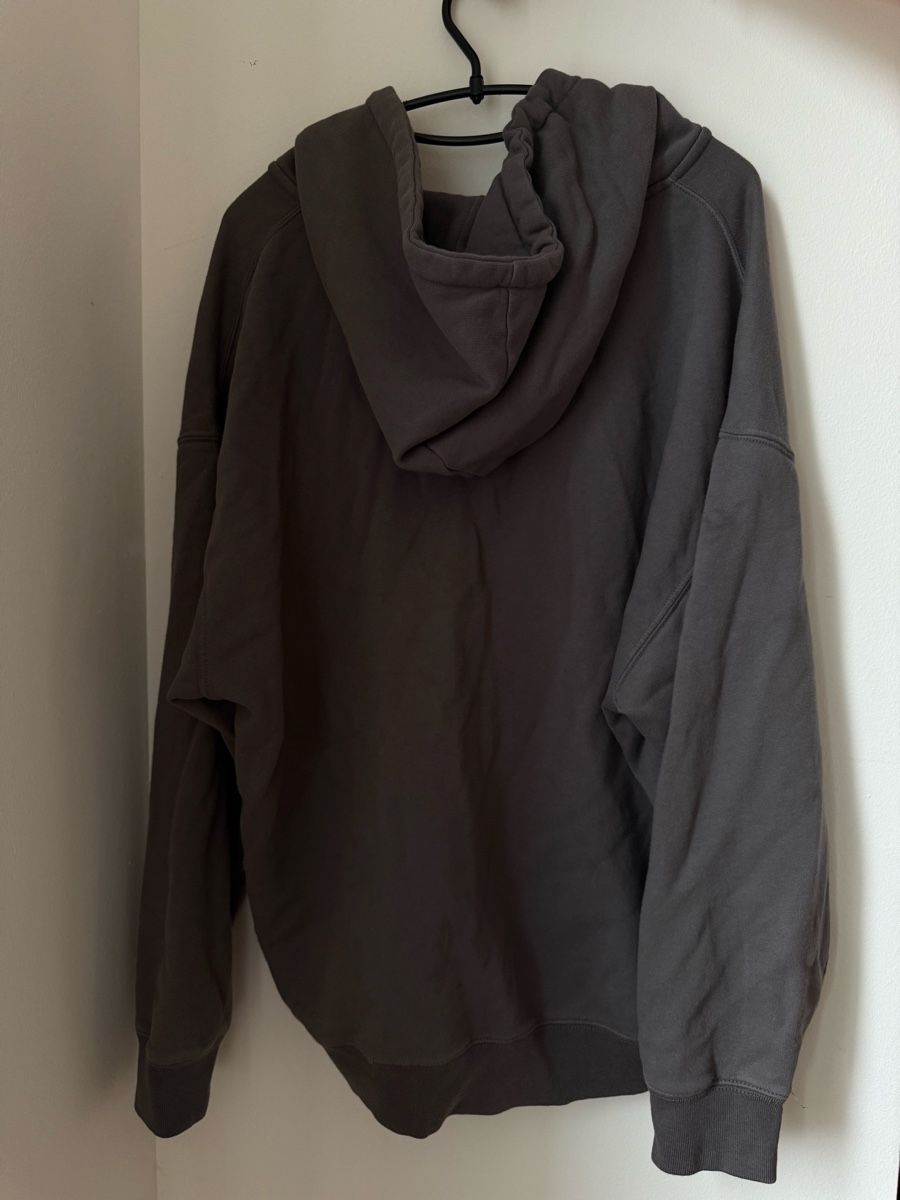Brandy Melville Maglioni & Felpe: Brandy Melville Zipper grau – Usato da Zürich venduto da larrysells 5
