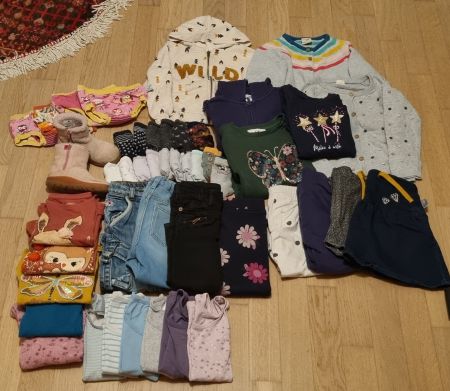 Grosses Mädchen-Kleiderpaket Gr. 98