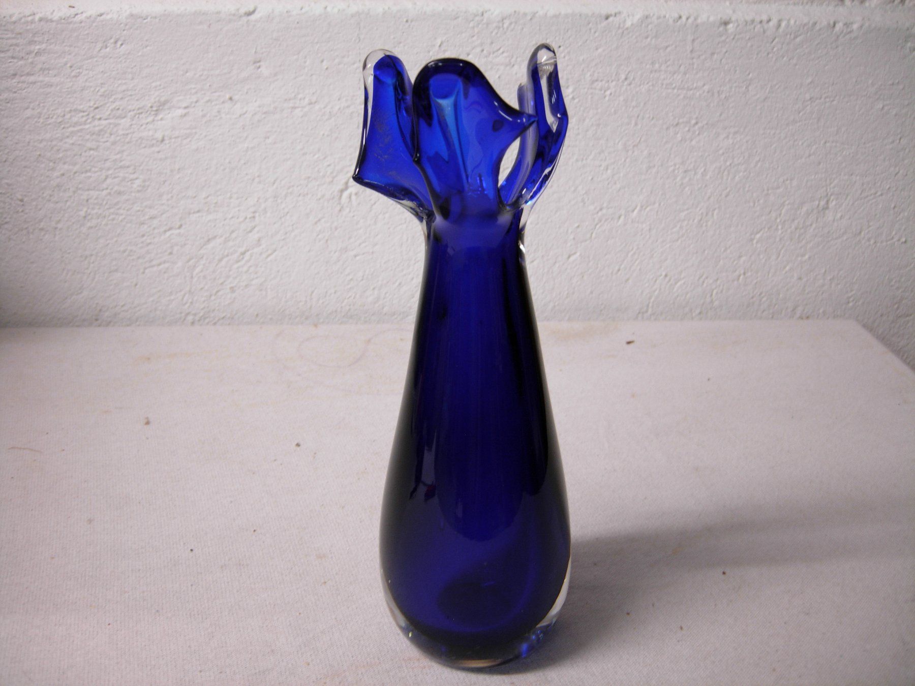Vasi & Recipienti: Design Vase-Skandinavisch um 1970 – Usato da Luzern venduto da Lucernauno