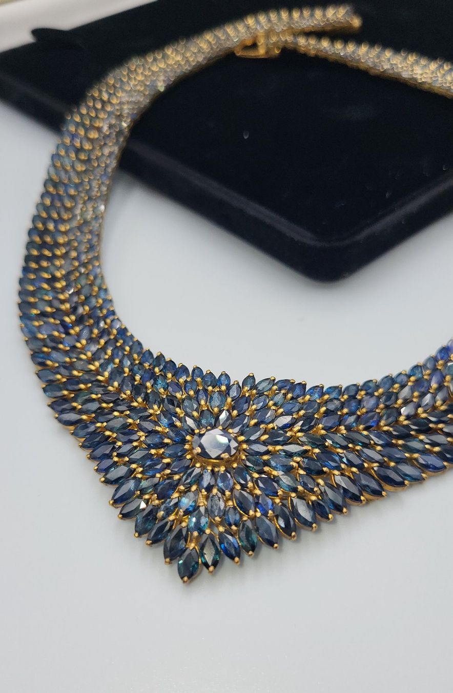 Catenine: Goldige Elegante Collier Mit Saphire – Usato da Wald ZH venduto da SwissPawnshop 4