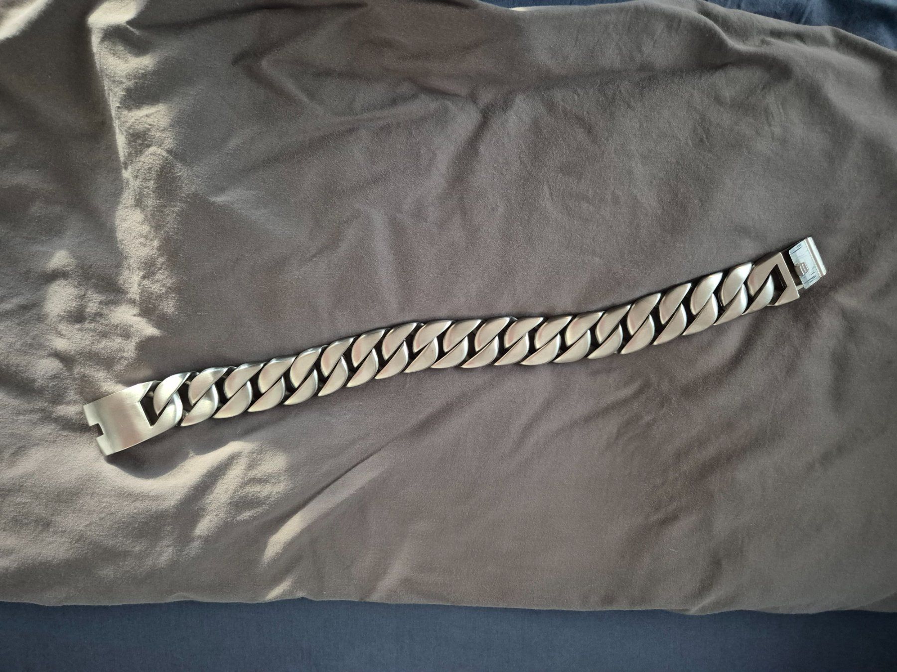 Catenine: rockige Statement Kette, Panzerkette, Edelstahl matt schwer – Usato da St.Gallen venduto da Yara66 2
