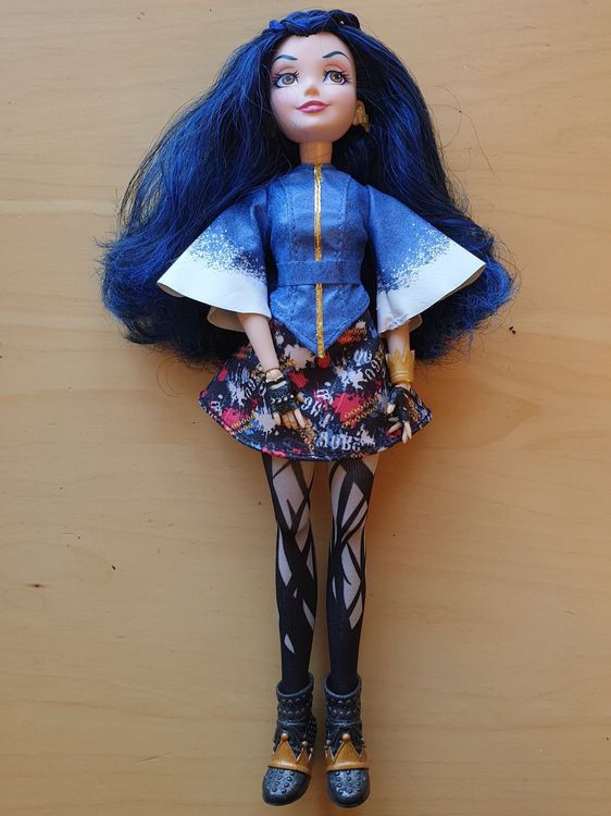 Descendants store puppen evie