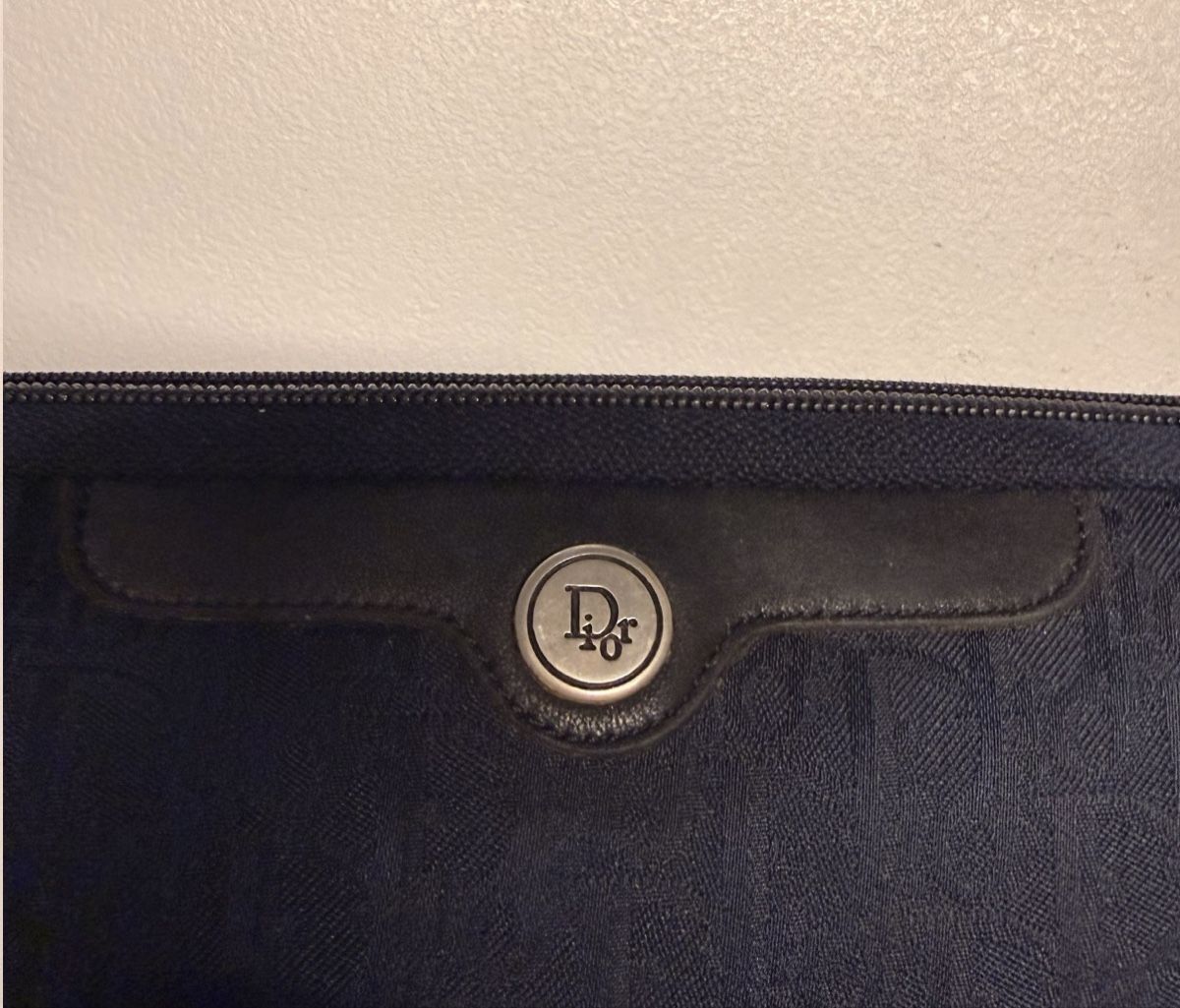 Dior Taschen: POCHETTE DIOR BLEU MARINE MONOGRAMMÉE – Gebraucht aus Orbe von Miki_7777 1