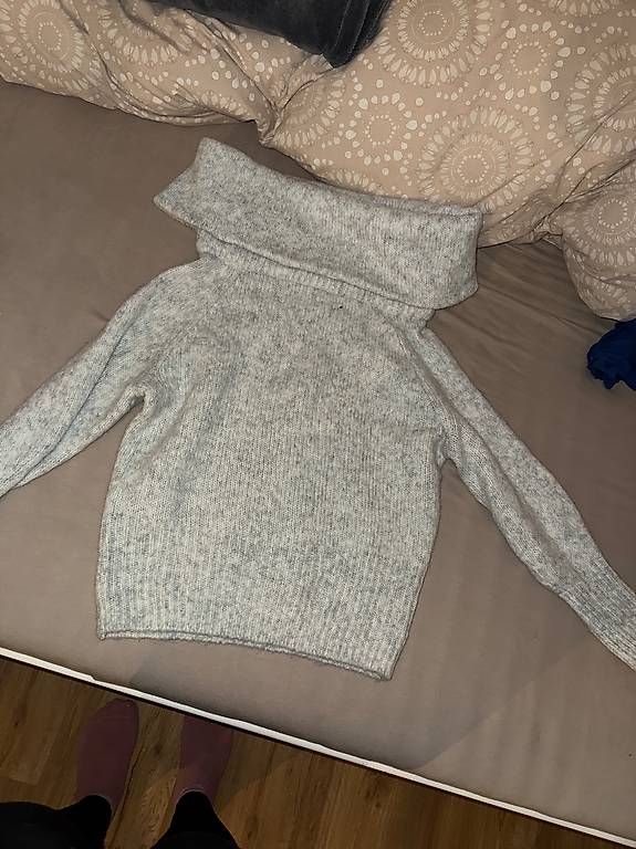 Maglioni & Felpe: Rollkragen Pullover s – Nuovo (secondo la descrizione) da Lachen SZ venduto da nathiisch