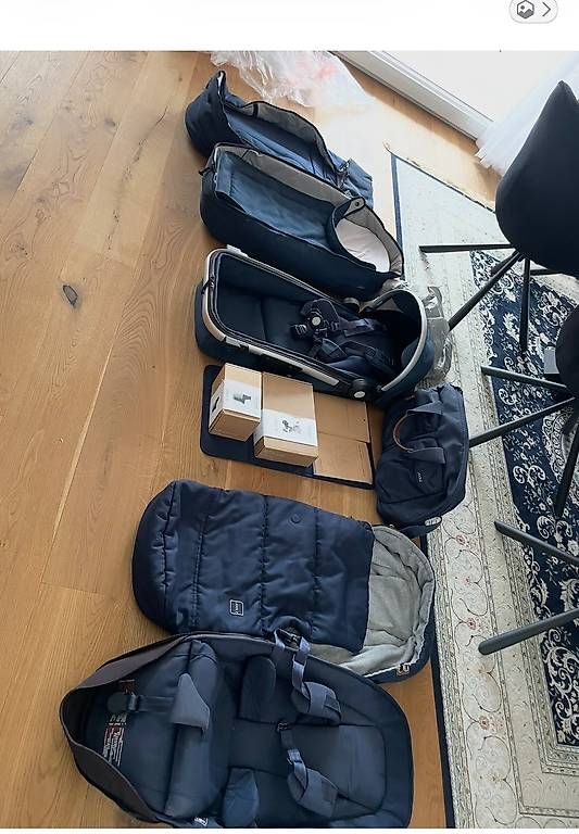 Joolz Carrozzine: Kinderwagen Joolz Geo 2 für 2 Kinder oder Zwillinge – Usato da Seewen SZ venduto da Gfresh 2