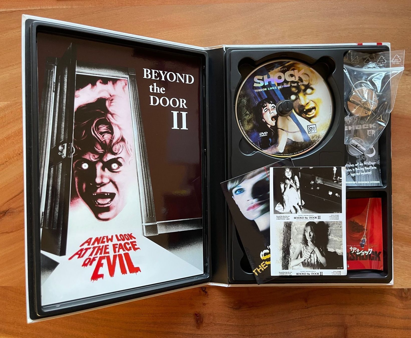 Tutti i DVDs: Shock UNCUT Monster Hartbox – Usato da Chur venduto da Lovecraft666 1