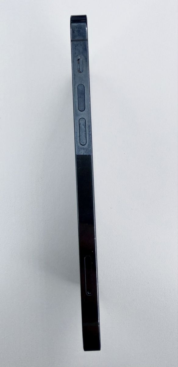 Apple Handys / Smartphones: iPhone 12 Pro  – Gebraucht aus Gebenstorf von snowman_on_ice 2