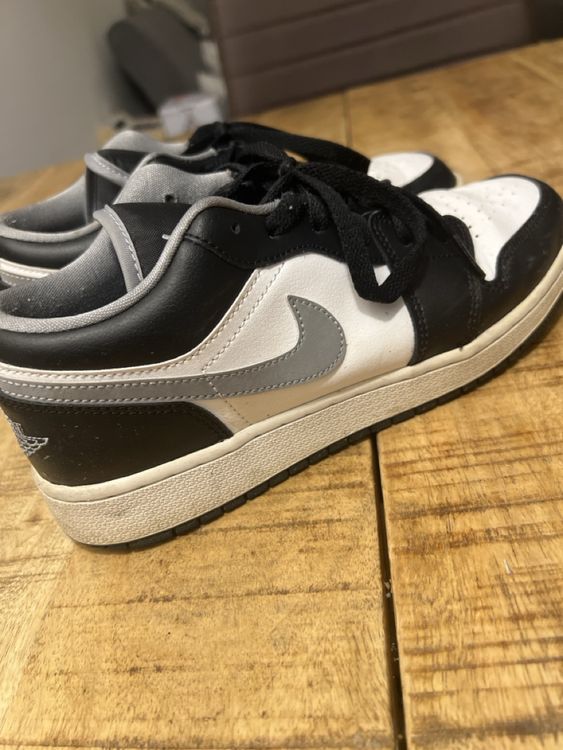 Nike Jordan Sneaker Gr. 39 (Gebraucht) in Rheinfelden für CHF 30 – mit ...
