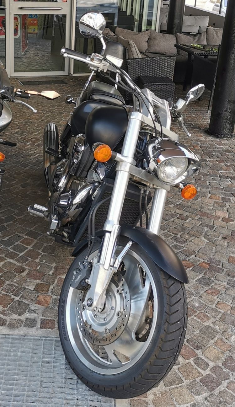 Honda Chopper: Honda VTX 1800 – Usato da Montagnola venduto da iva_qvx9 3