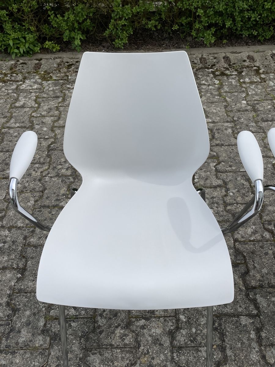 Kartell Stühle: 2 Kartell Maui Stühle – Gebraucht aus Aarau Rohr von foodlover 1