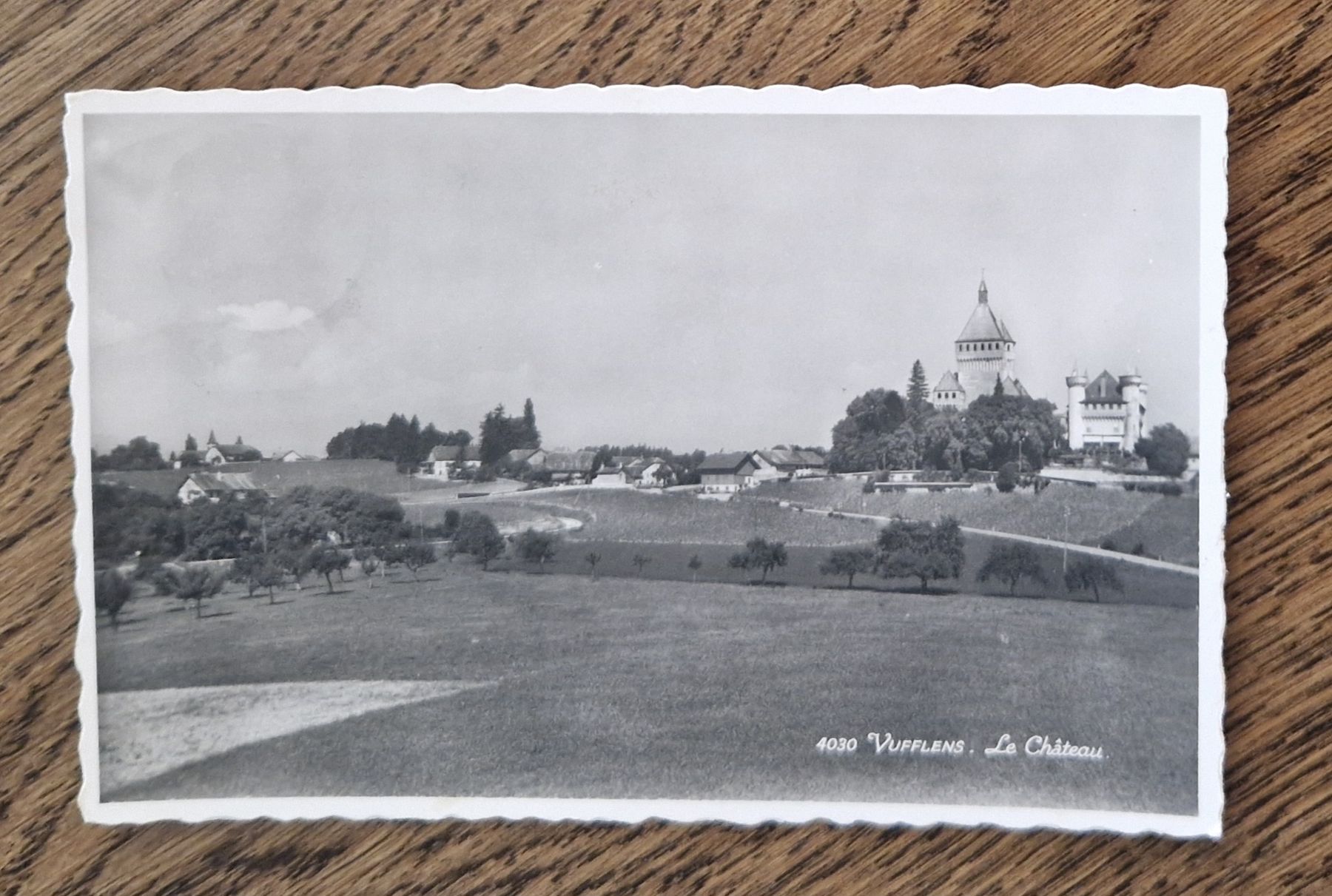 Ansichtskarten: Vufflens, Le Château 1948 – Gebraucht aus Ebikon von Donar50