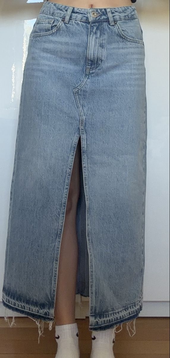 Gonne: Jeansrock Pull&Bear hellblau Schlitz Grösse S neuwertig – Nuovo (secondo la descrizione) da Zürich venduto da 123456789juju