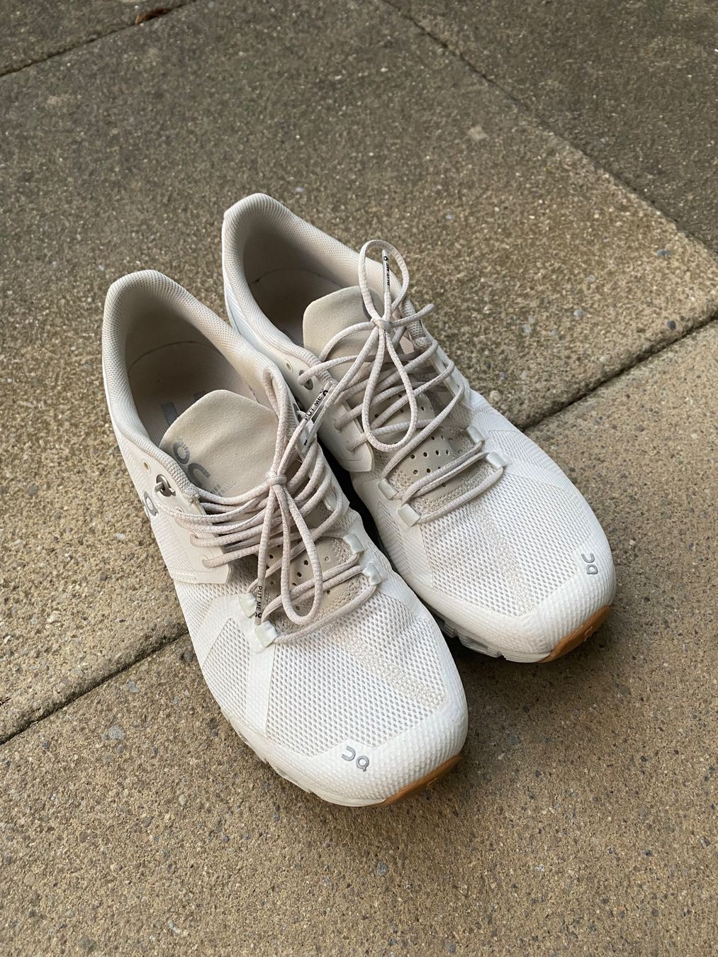 On Damenschuhe: On Sneaker – Gebraucht aus Hombrechtikon von sch_8qrm