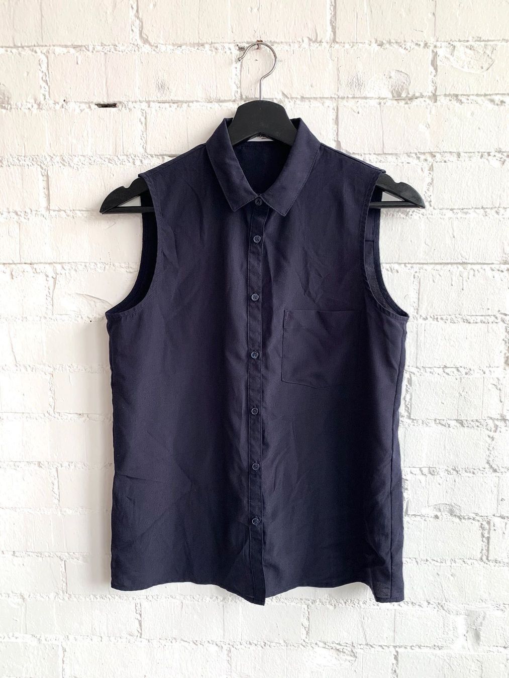 Mango Camicette: Dunkelblaue Kurzarm Bluse von Mango – Usato da Bern venduto da Fraeuleinhonig 3