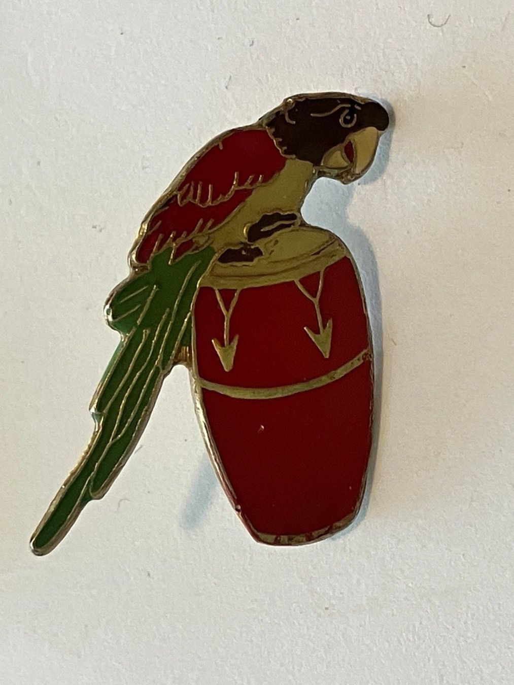 Placchette & Badge: 1 Pin Papagei auf Trommel – Usato da Basel venduto da djwwpp