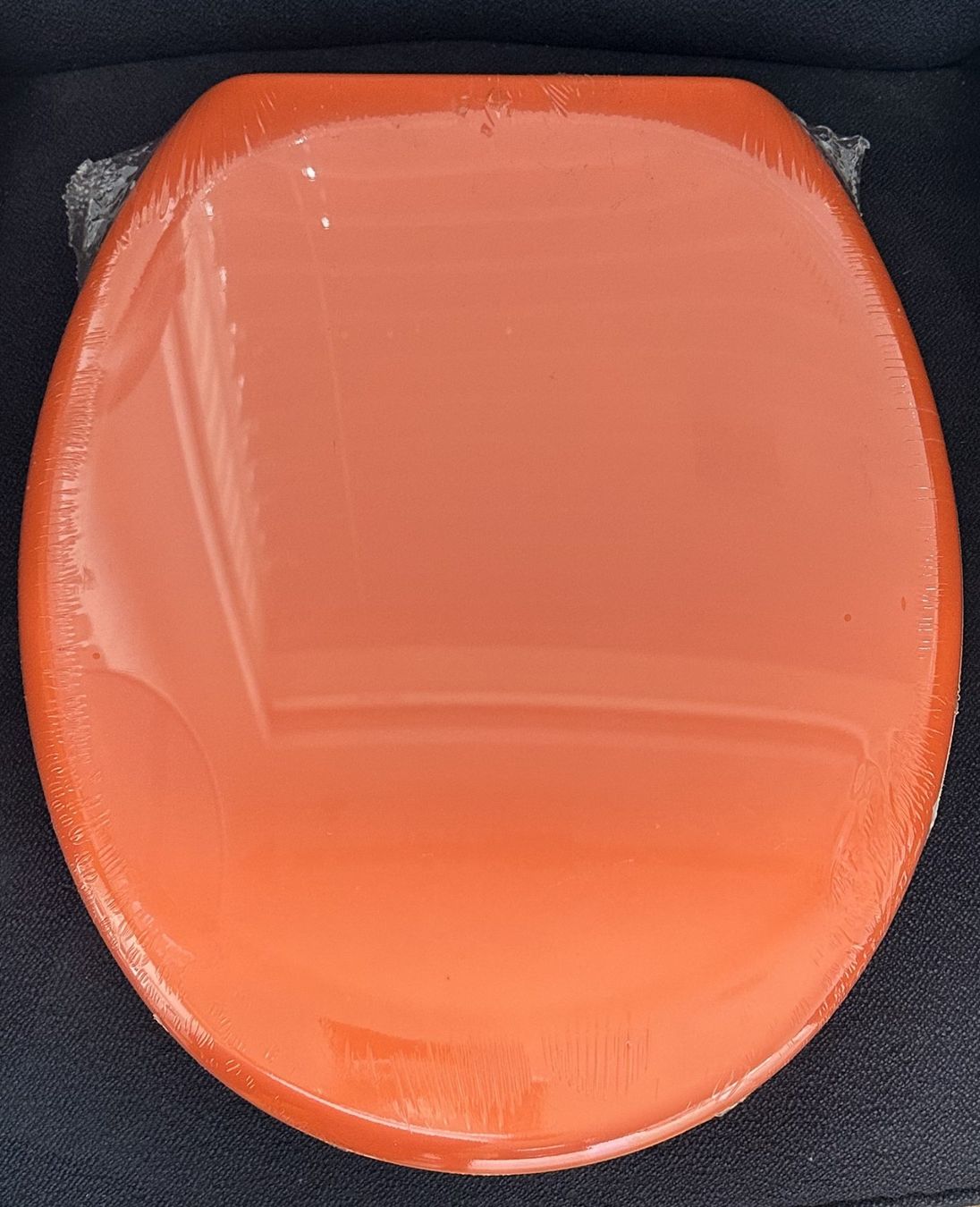 WC: WC-Brille, originalverpackt, neu – Neu und originalverpackt aus Basel von urst2005