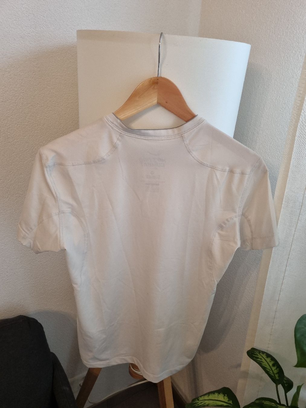 Nike T-shirt: Nike Pro Combat Dri-FIT Top, Size M – Usato da Aigle venduto da Smagbrelle18 4