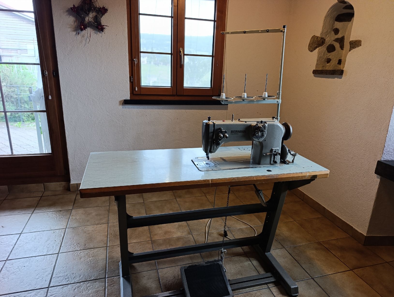 Bernina Macchine da cucire: Industrie Nähmaschine Bernina – Usato da Schneisingen venduto da Indianerin