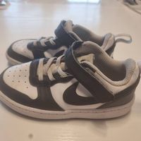 Nike Court Borough Low Recraft Kinder Gr. 27 schwarz/weiss