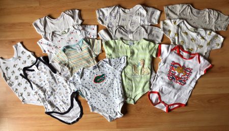 Lot habits été Gr.74-80 (17pièces)