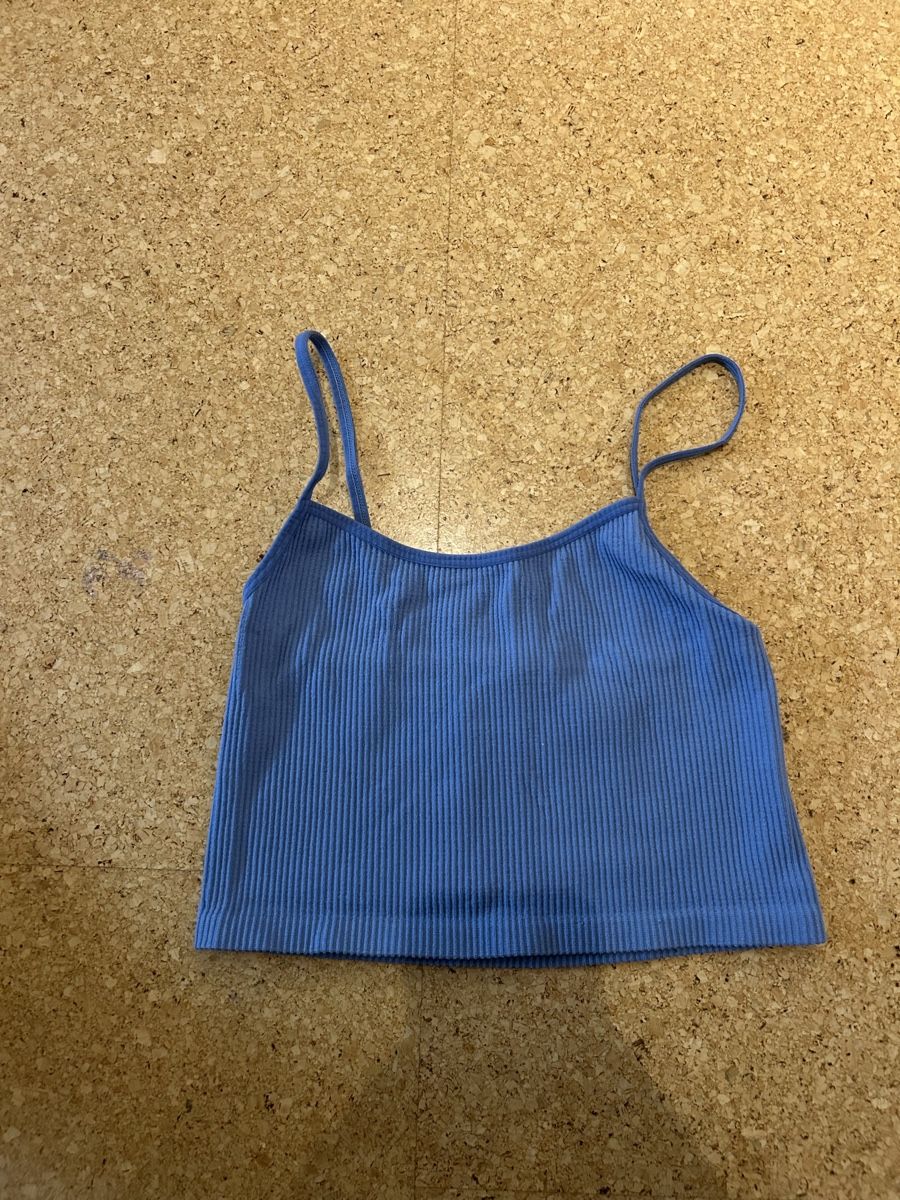 Stradivarius Tops: blaues croptop – Gebraucht aus Schmitten FR von let_k9yc