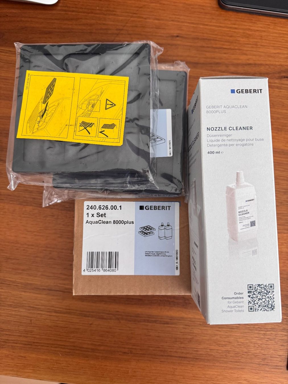 Lüftung: 240.626.00.1 AquaClean 8000 plus 2xFilter, 1xCleaner – Neu (gemäss Beschreibung) aus Seengen von Chrigizh