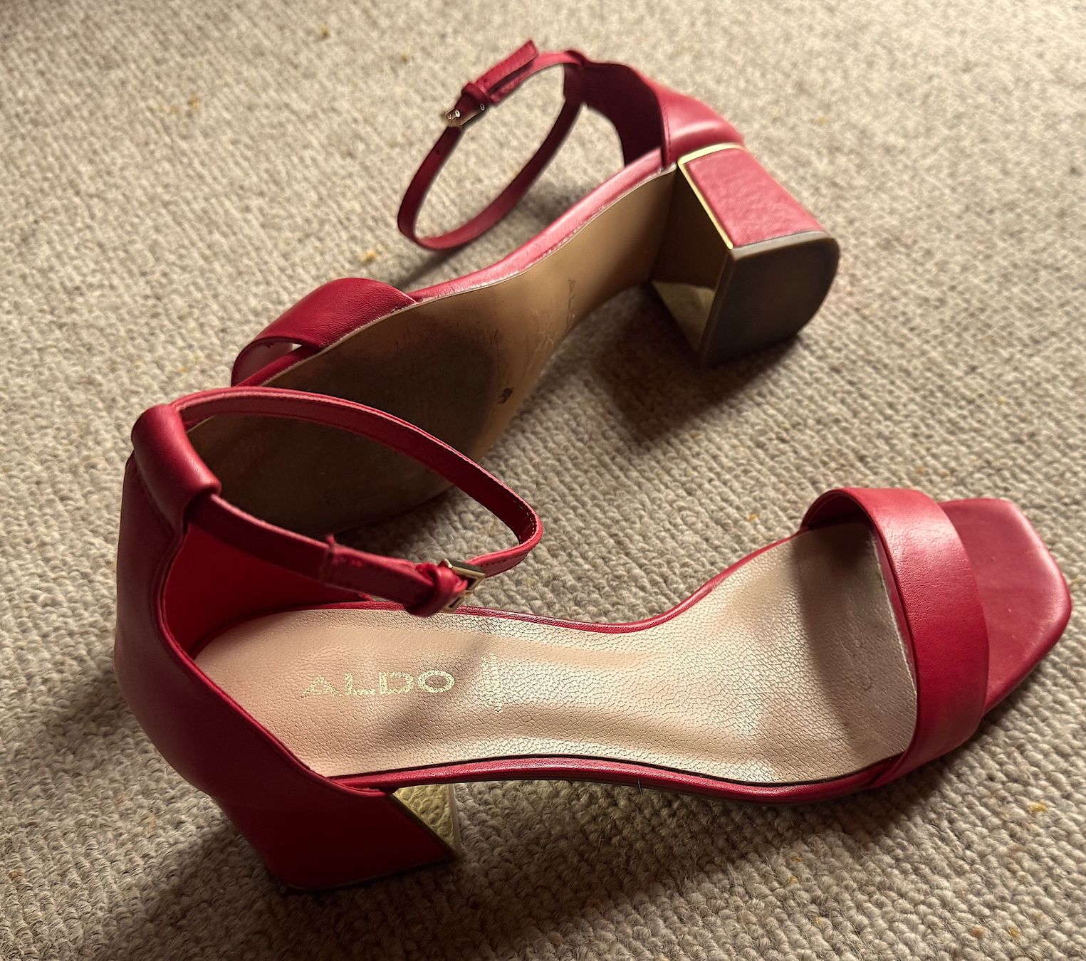 Aldo Scarpe da donna: Aldo Kedeaviel gr39 – Usato da Mézières VD venduto da Unforgettable 1