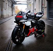 Rennmotorrad Yamaha R1 inkl. Anhänger (750kg) Rennstrecke