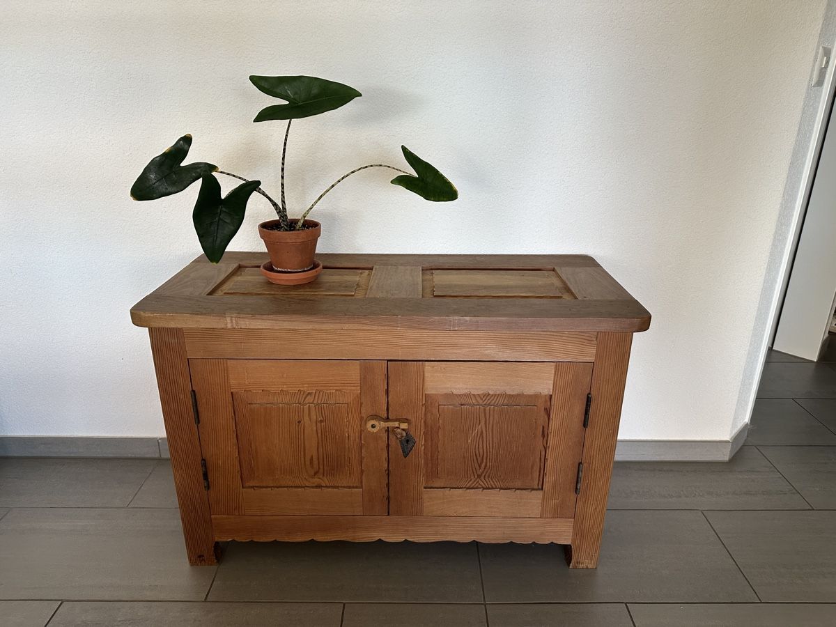 Cassettiere: Wooden Sideboard Cabinet 100cm – Usato da Volketswil venduto da edo_lb9x