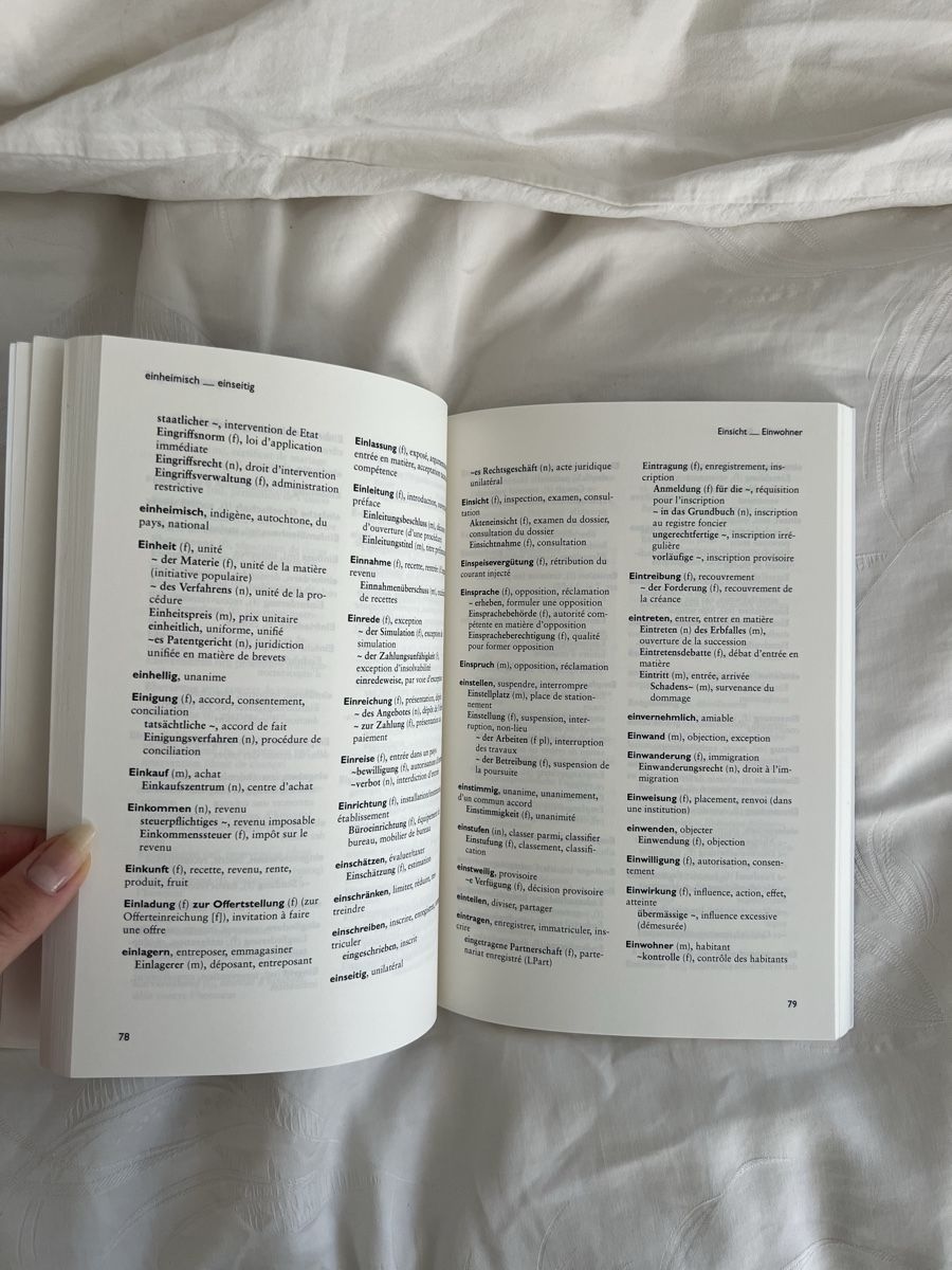 Libri: petit lexique juridique – Usato da Zürich venduto da hannah.liaaa 1