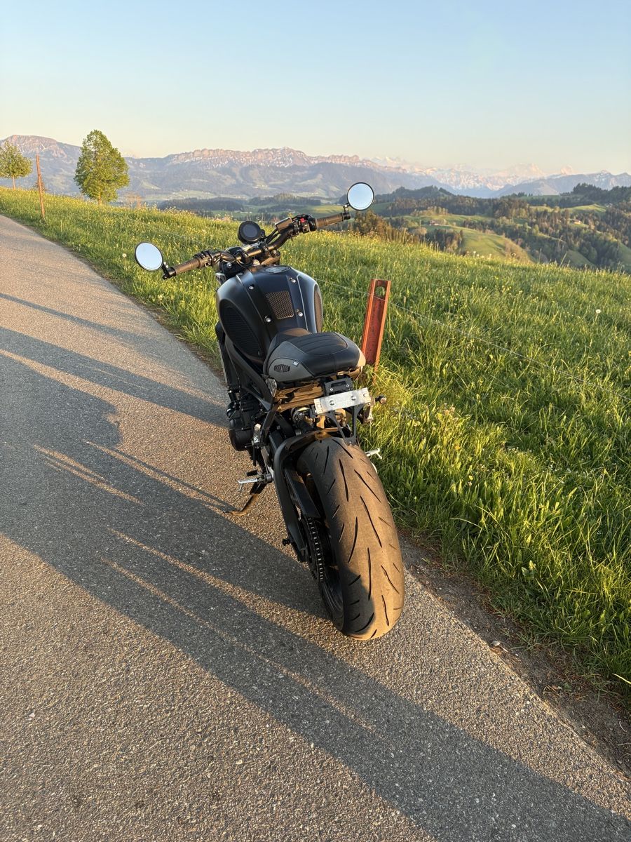 Yamaha Strada: Yamaha xsr 900 2017 35KW – Usato da Ruswil venduto da lus_5mck 7