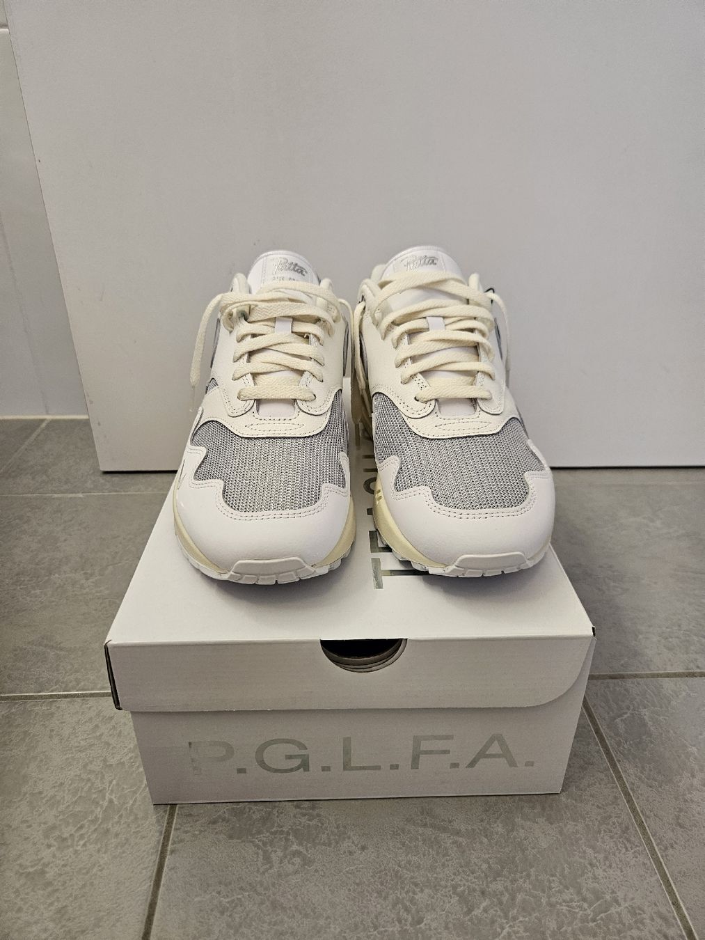 Nike Scarpe da uomo: Nike Air Max 1 Patta White – Nuovo e nell'imballaggio originale da camorino venduto da abenzo 4