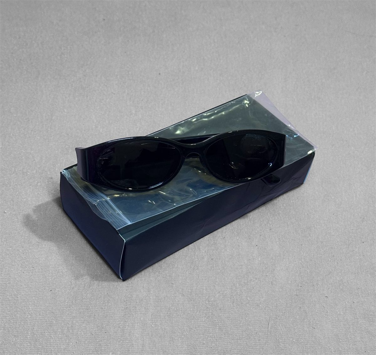 Brillen & Gläser: Lunette de soleil  – Neu und originalverpackt aus Châtel-St-Denis von Montclair_Swiss 6