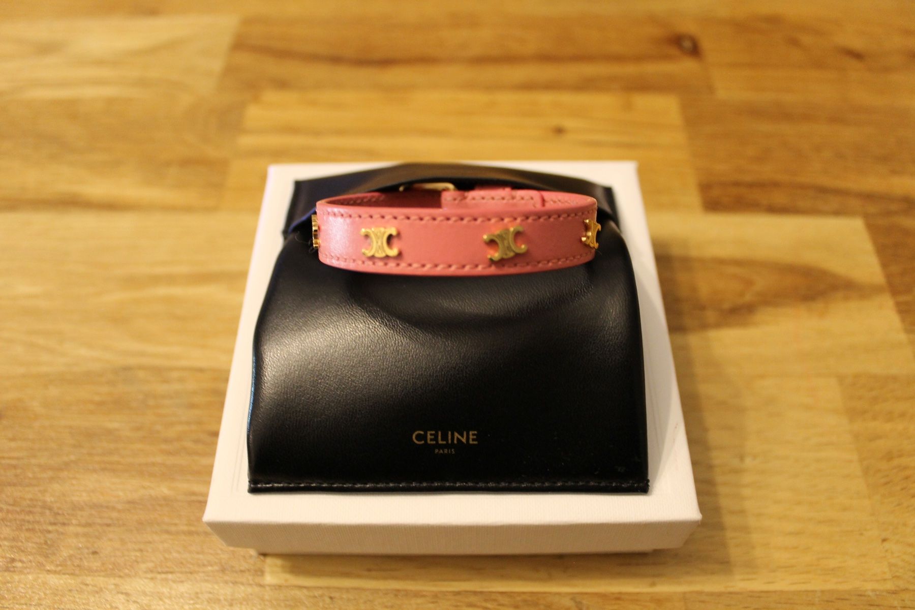 Celine Bracciali & Braccialetti: Bracelet en cuir rose, CELINE – Usato da Renens VD venduto da rou_k7m5